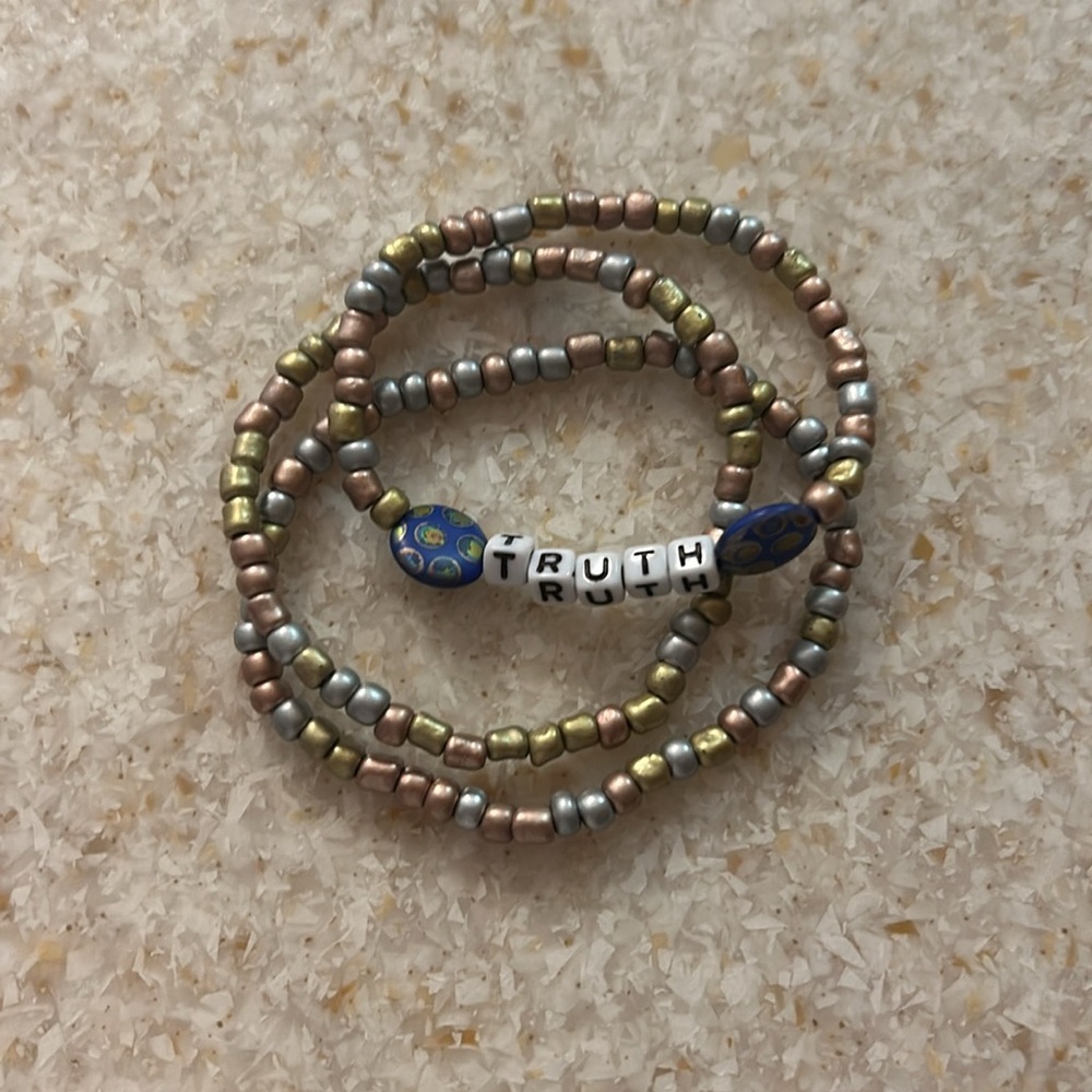 Truth bracelets - Picture 3 of 3